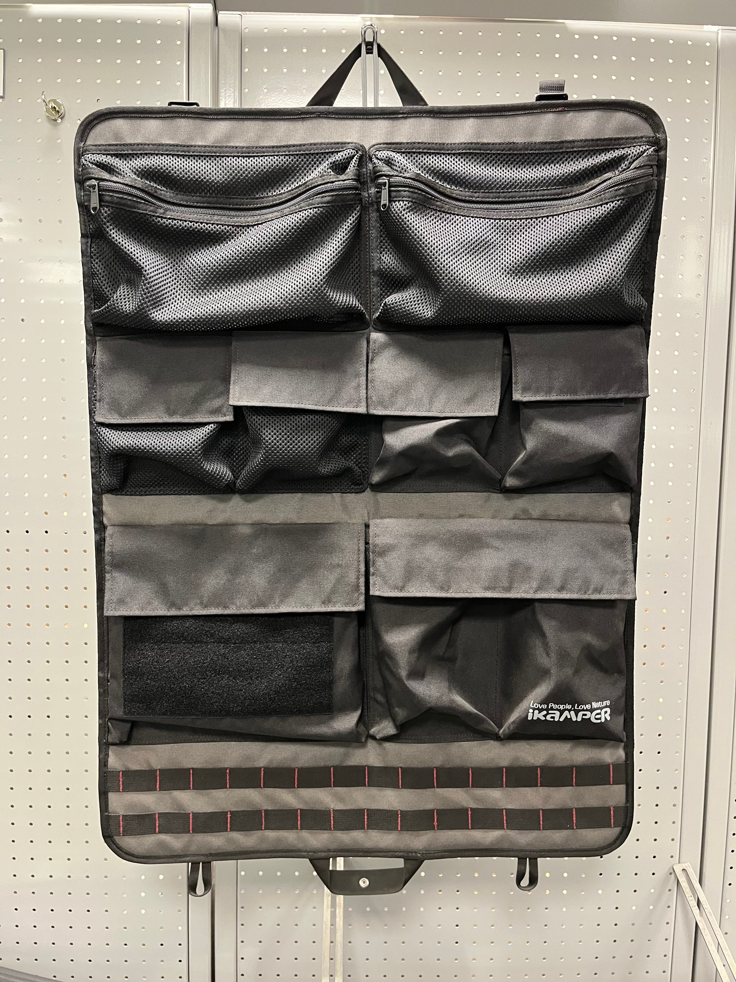 iKamper Rangement Extérieur Tente Démonstration