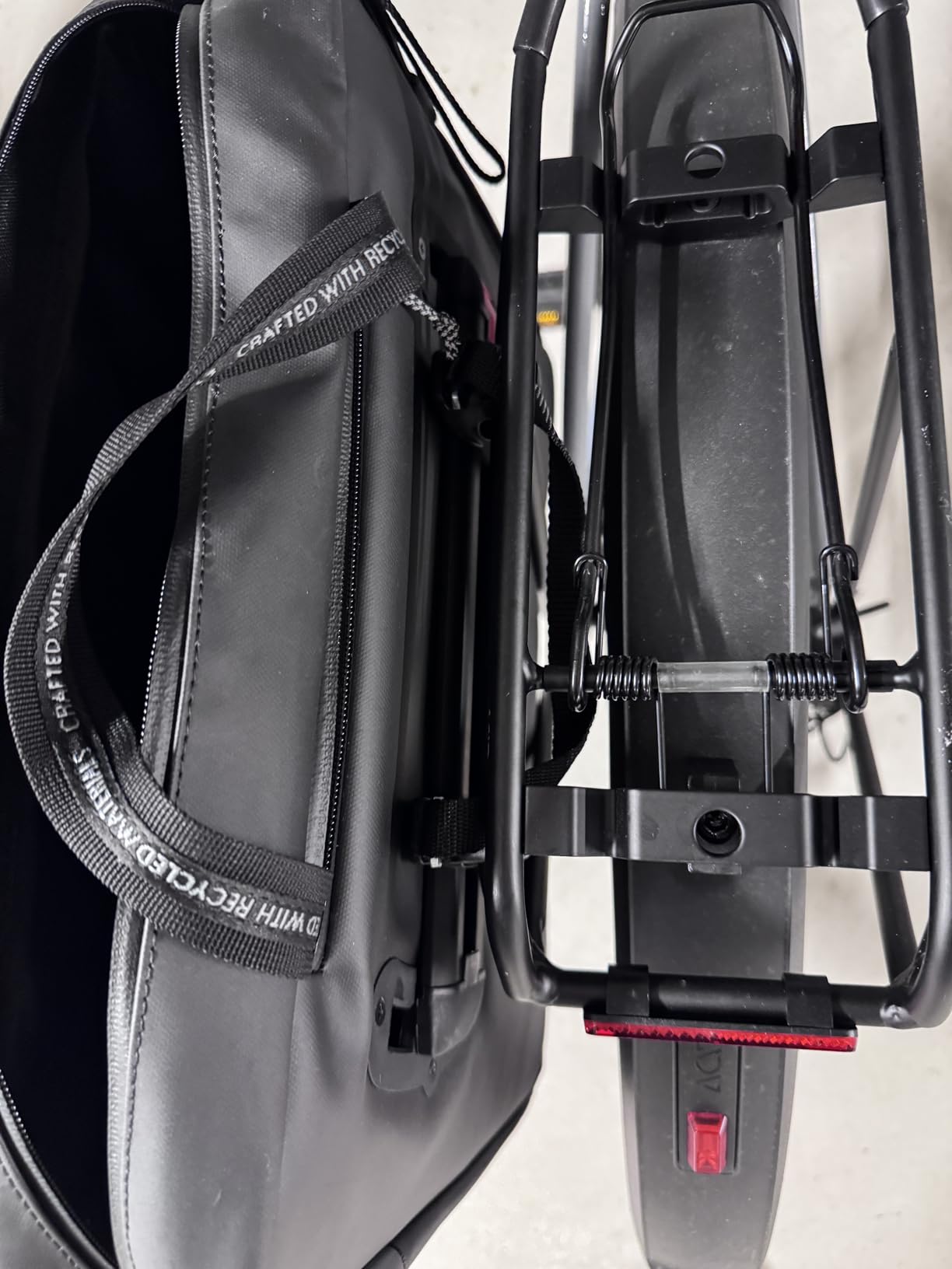 Vaude Mineo Sacoche vélo bureau 17 L noir