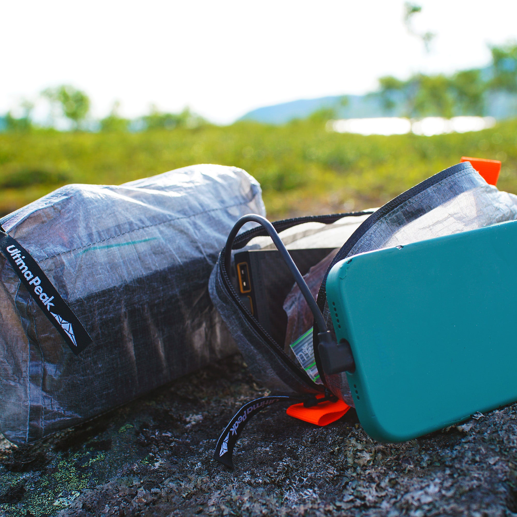 UltimaPeak AeroStash pochette batterie externe randonnée